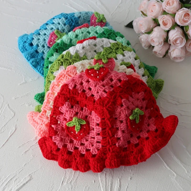 2026New Strawberry Knitted Y2k Crochet Hollow Flower Bucket Hat Women Cotton Handmade Girl Autumn Sweet Cute Basin Hat Wholesale